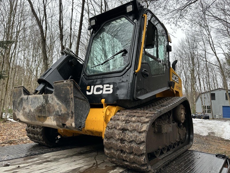 Residential driveway construction with gravel base in Central Square NY